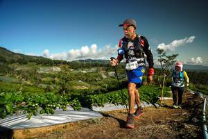 BIB: 098
                            <button type="button" onclick="openModal(19124350)" class="btn btn-primary btn-sm float-right btn-popup" data-toggle="modal" data-target=".modal-high-quality">
                        <i class="fas fa-shopping-cart"></i> Add to Cart
                    </button>
                                            <button type="button" onclick="isThisMe(19124350, true)" class="btn btn-success btn-sm float-right btn-popup btn-isme hidden" data-toggle="tooltip" data-placement="bottom" title="นี่คือรูปของคุณใช่ไหม คลิกที่นี่เพื่อเอาเข้าอัลบั้ม">
                        <i class="fas fa-plus"></i> Add to album
                    </button>
                    <button type="button" onclick="isThisMe(19124350, false)" class="btn btn-warning btn-sm float-right btn-popup btn-isnotme hidden">
                        <i class="fas fa-ban"></i> Remove from album
                    </button>